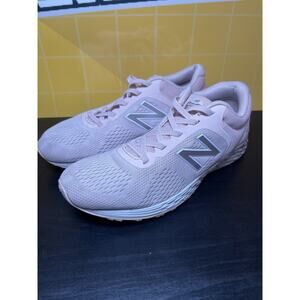 New Balance Sneakers Womens Size 5 Fresh Foam Arishi Light Pink Silver Running